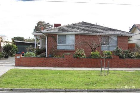 11 Camden Rd, Hughesdale, VIC 3166