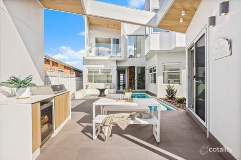 Property photo of 4 Boollwarroo Parade Shellharbour NSW 2529