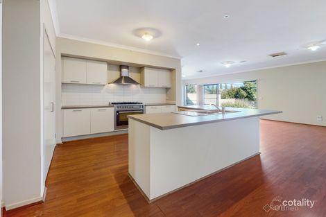 Property photo of 5 Goulburn Place Pakenham VIC 3810