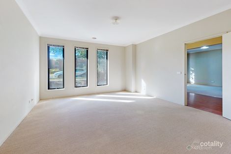 Property photo of 5 Goulburn Place Pakenham VIC 3810
