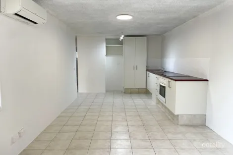 Property photo of 3/20 Mawarra Street Palm Beach QLD 4221