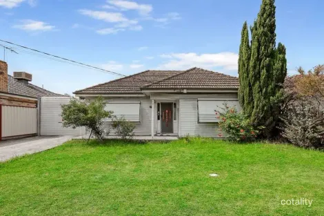 28 Compton Pde, Sunshine North, VIC 3020