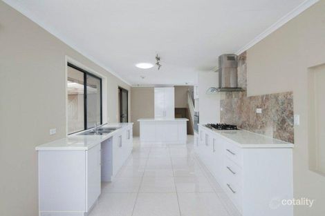 Property photo of 4 Morwell Court Helensvale QLD 4212