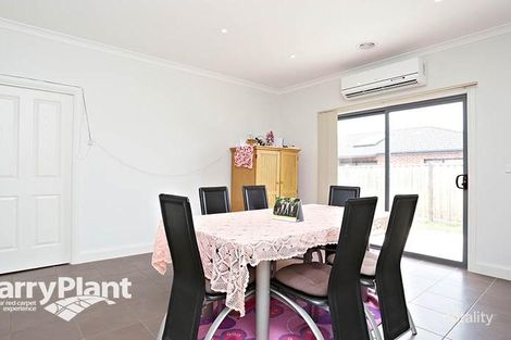 Property photo of 1 Milla Belle Place Brookfield VIC 3338