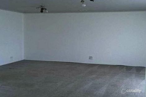 Property photo of 17 Cassinia Crescent Meadow Heights VIC 3048