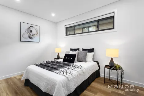 Property photo of 16 Welford Circuit North Kellyville NSW 2155