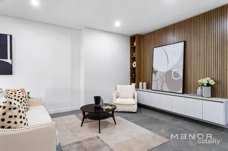 Property photo of 16 Welford Circuit North Kellyville NSW 2155