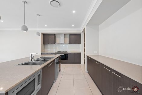 Property photo of 98 Cooper Crescent Rochedale QLD 4123
