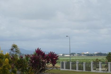 Property photo of 13 Cuscus Place Jubilee Heights QLD 4860