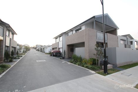 Property photo of 18 Greenview Drive Moorebank NSW 2170