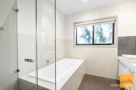 Property photo of 7 Huegill Drive Burnside VIC 3023