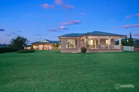 Property photo of 8 Pepperfields Place Grasmere NSW 2570
