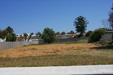 26 Starling St, Hamilton Hill, WA 6163