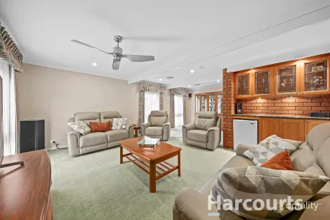 Property photo of 7 Natasha Close Ferntree Gully VIC 3156
