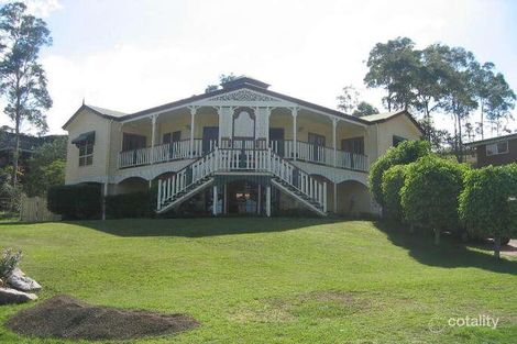 15 Woodrow Ct, Ferny Hills, QLD 4055