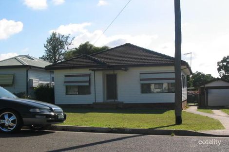 24 Forrest Rd, East Hills, NSW 2213