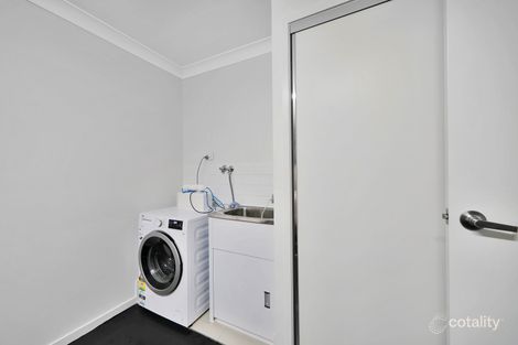 Property photo of 2/25 Sutherland Road Branyan QLD 4670