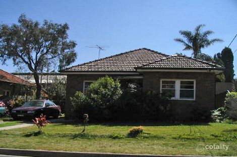 9 Miowera Ave, Carss Park, NSW 2221