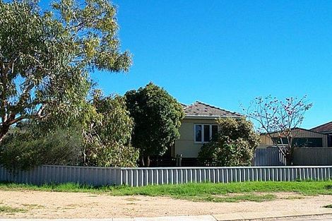 9 Carter St, Rangeway, WA 6530