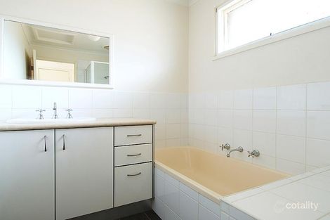 Property photo of 1/4 Tennyson Street Burwood VIC 3125