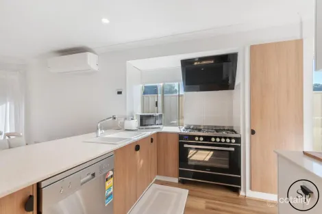Property photo of 1/117 Ormsby Terrace Mandurah WA 6210