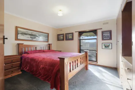 Property photo of 84 Mill Street Mortlake VIC 3272