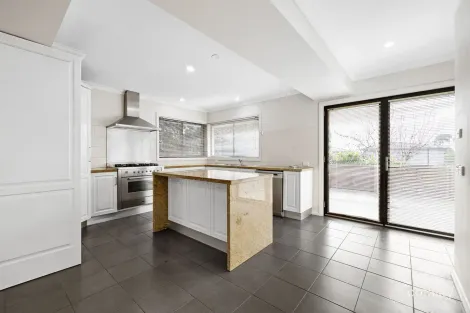 Property photo of 9 Feathertop Avenue Templestowe Lower VIC 3107