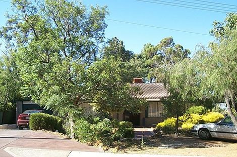 8 Wyee Pl, Gooseberry Hill, WA 6076