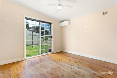 Property photo of 10 Maurie Avenue Warners Bay NSW 2282