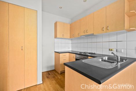 Property photo of 14/145-147 Ormond Road Elwood VIC 3184