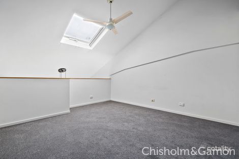 Property photo of 14/145-147 Ormond Road Elwood VIC 3184