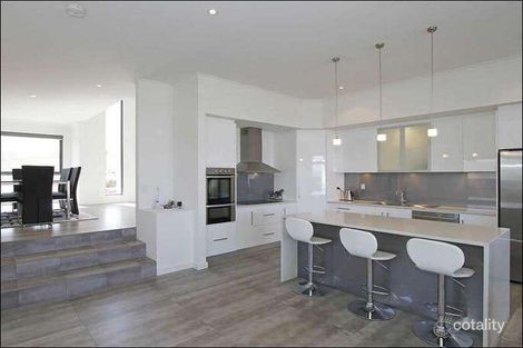 Property photo of 7 Ashcroft Court Hallett Cove SA 5158