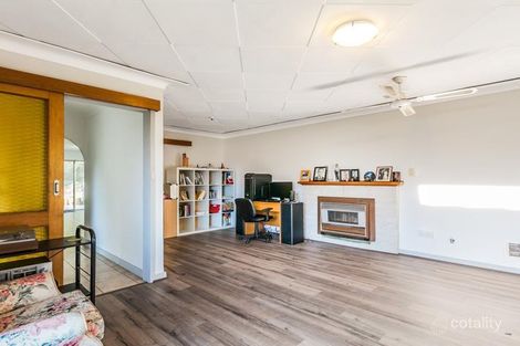 Property photo of 4 Martell Street Warnbro WA 6169