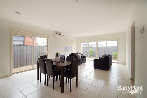 Property photo of 29 Elderberry Way Pakenham VIC 3810