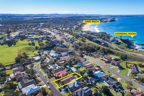 Property photo of 24 Flinders Avenue Kiama Downs NSW 2533