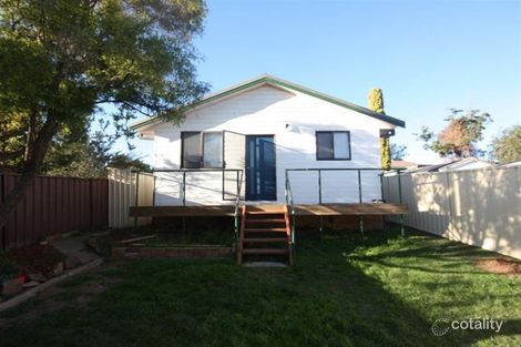 18a Bocking Ave, Bradbury, NSW 2560
