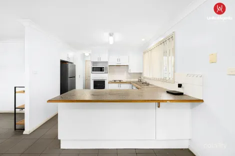 Property photo of 36 Todd Court Wattle Grove NSW 2173