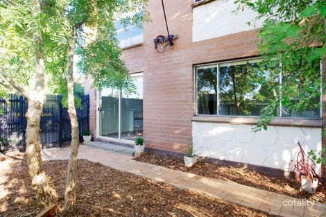 Property photo of 1/103 Gertrude Street Geelong West VIC 3218
