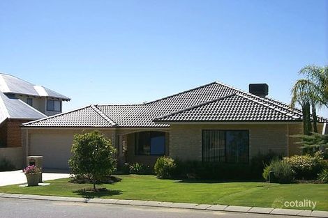 Property photo of 15 Stonesfield Court Padbury WA 6025
