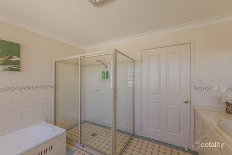 Property photo of 6 Casuarina Close Cowra NSW 2794