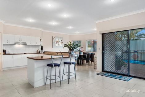 Property photo of 10 Rosegum Drive Molendinar QLD 4214