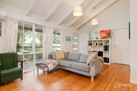 Property photo of 11 Mayo Court Wandin North VIC 3139