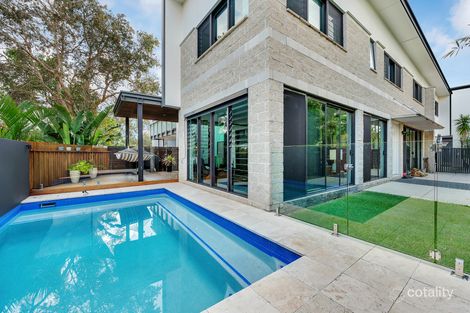 Property photo of 18 Shore Crescent Bulimba QLD 4171