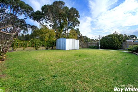 Property photo of 14 Honeysuckle Place Albion Park Rail NSW 2527