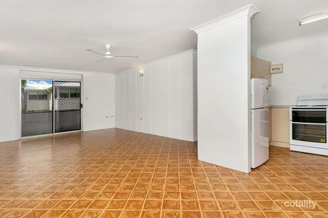 Property photo of 2/207 Abbott Street Cairns North QLD 4870