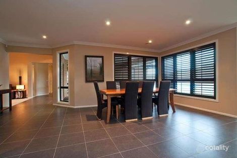Property photo of 15 Broadstone Way Cranbourne VIC 3977