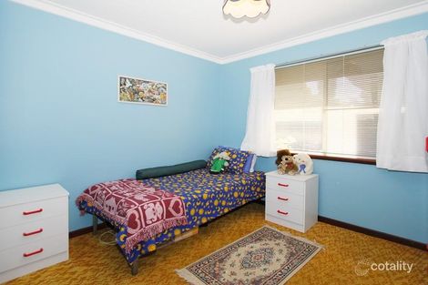 Property photo of 13 Alderhurst Crescent Bayswater WA 6053