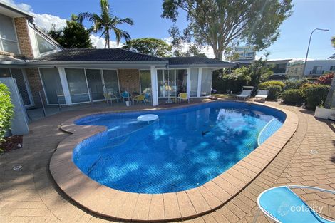 Property photo of 2 Biggs Place Southport QLD 4215