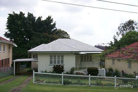 27 Webb St, Stafford, QLD 4053