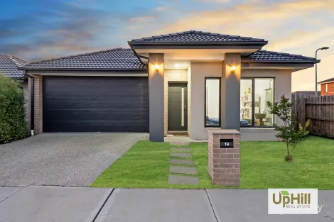 Property photo of 19 Merlot Way Clyde North VIC 3978
